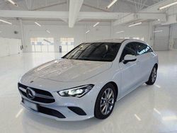 Bianco Usata 2021 Mercedes CLA180 Shooting Brake Business Station wagon | 24.800 € (Cara)