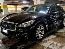 Nero Usata 2018 Infiniti Q70 Tre volumi | 12.000 €