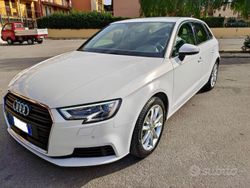 Bianco Usata 2019 Audi A3 Business Tre volumi | 16.999 € (Ottimo prezzo)
