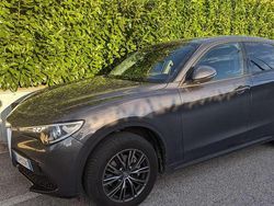 Grigio Usata 2018 Alfa Romeo Stelvio Executive SUV | 17.500 € (Ottimo prezzo)