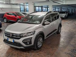 Argento Usata 2022 Dacia Jogger Expression Monovolume | 13.900 € (Buon prezzo)