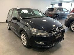 Nero Usata 2012 VW Polo Comfortline Tre volumi | 7800 € (Buon prezzo)
