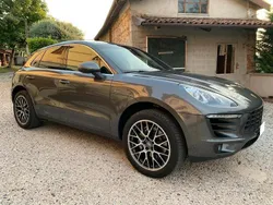 Grigio Usata 2015 Porsche Macan SUV | 35.500 € (Buon prezzo)