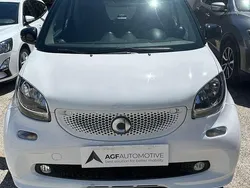 Bianco Usata 2019 Smart ForTwo Coupé Superpassion Due volumi | 13.700 € (Buon prezzo)
