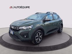 Verde Usata 2023 Dacia Sandero Expression Due volumi | 16.990 € (Cara)