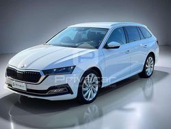 Bianco Usata 2021 Skoda Octavia Executive Station wagon | 21.490 € (Cara)