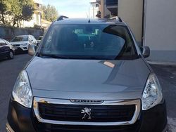 Usata 2015 Peugeot Partner Monovolume | 9500 € (Cara)