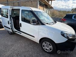 Bianco Usata 2021 Fiat Doblò Monovolume | 8350 € (Ottimo prezzo)