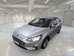 Grigio Usata 2021 Ford Focus Business Edition Station wagon | 15.450 € (Buon prezzo)