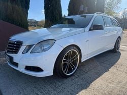 Bianco Usata 2012 Mercedes E250 Avantgarde Station wagon | 7500 €