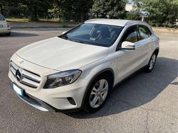 Usata 2015 Mercedes GLA220 Executive SUV | 14.800 € (Cara)