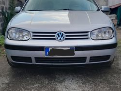 Grigio Usata 1999 VW Golf IV Tre volumi | 850 € (Ottimo prezzo)