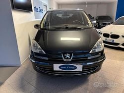 Grigio Usata 2008 Peugeot 807 Monovolume | 5000 € (Cara)