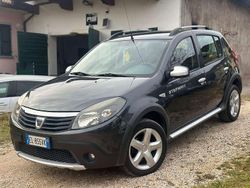 Nero Usata 2012 Dacia Sandero Stepway Tre volumi | 3690 € (Buon prezzo)