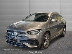 Grigio Usata 2022 Mercedes 180 Premium Tre volumi | 34.950 € (Molto cara)
