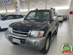 Blu Usata 2006 Mitsubishi Pajero Instyle SUV | 9900 € (Molto cara)