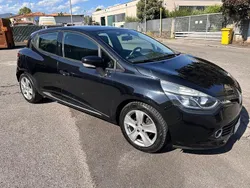 Nero Usata 2015 Renault Clio IV Due volumi | 6450 € (Ottimo prezzo)
