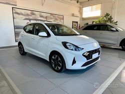 Bianco Usata 2023 Hyundai i10 Due volumi | 13.900 € (Cara)