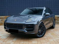 Grigio Usata 2024 Porsche Cayenne Sport SUV | 92.900 €