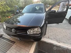 Usata 2003 VW Golf IV Due volumi | 4000 €