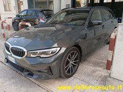 Grigio Usata 2020 BMW 318 Advantage Station wagon | 24.500 € (Molto cara)