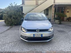 Argento Usata 2015 VW Polo Tre volumi | 10.000 € (Buon prezzo)