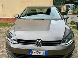Grigio Usata 2014 VW Golf VII Highline Tre volumi | 6500 € (Ottimo prezzo)