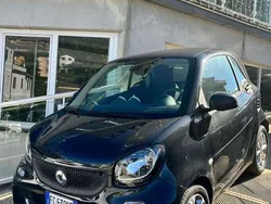 Nero Usata 2016 Smart ForTwo Coupé Due volumi | 12.900 € (Cara)