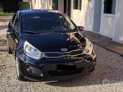 Nero Usata 2013 Kia Rio EX Tre volumi | 7100 € (Cara)