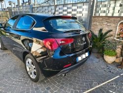 Nero Usata 2013 Alfa Romeo Giulietta Distinctive Tre volumi | 5900 € (Buon prezzo)