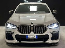 Bianco Usata 2021 BMW X6 M Comfort Edition SUV | 65.000 €