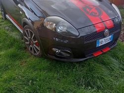 Nero Usata 2007 Abarth Grande Punto Due volumi | 8500 € (Buon prezzo)