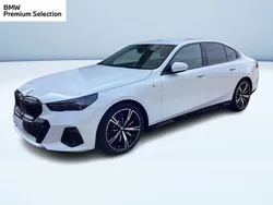 Bianco Usata 2024 BMW 520 M Sport Tre volumi | 54.900 € (Ottimo prezzo)