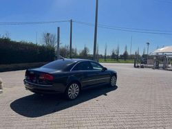 Usata 2004 Audi A8 Tre volumi | 5200 €