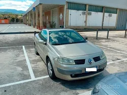 Usata 2005 Renault Mégane Cabriolet Cabrio | 2000 € (Buon prezzo)