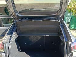 Grigio Usata 2021 Peugeot 208 Allure Due volumi | 13.500 € (Buon prezzo)