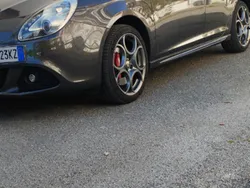 Usata 2012 Alfa Romeo Giulietta Due volumi | 6500 € (Buon prezzo)