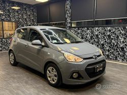 Grigio Usata 2014 Hyundai i10 Comfort Due volumi | 6900 € (Buon prezzo)