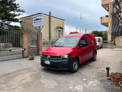 Rosso Usata 2015 VW Caddy Monovolume | 8190 € (Buon prezzo)