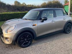 Grigio Usata 2016 Mini Cooper D Due volumi | 9800 € (Ottimo prezzo)