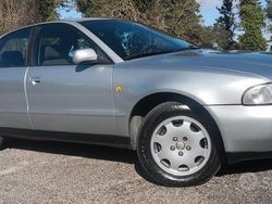 Grigio Usata 1999 Audi A4 Tre volumi | 2000 €