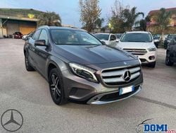 Grigio Usata 2015 Mercedes GLA200 SUV | 15.500 € (Cara)