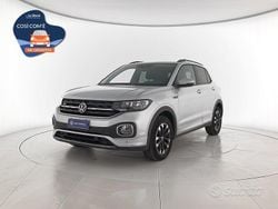 Reflex silver metallizzato Usata 2022 VW T-Cross Sportline SUV | 17.900 € (Buon prezzo)
