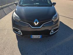 Usata 2014 Renault Captur SUV | 6000 € (Ottimo prezzo)