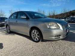 Grigio Usata 2006 Toyota Avensis Tre volumi | 2990 € (Buon prezzo)