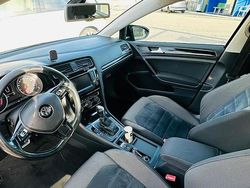 Usata 2015 VW Golf VII Tre volumi | 9700 € (Ottimo prezzo)