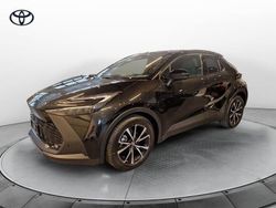 Usata 2023 Toyota C-HR Trend SUV | 33.700 € (Buon prezzo)