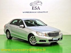 Argento Usata 2012 Mercedes E220 Elegance Tre volumi | 12.500 € (Buon prezzo)