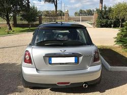 Argento Usata 2007 Mini Cooper D Pepper Due volumi | 2900 € (Buon prezzo)