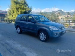 Grigio Usata 2005 Honda CR-V SUV | 4900 € (Buon prezzo)
